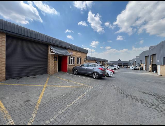 144M² WAREHOUSE TO LET IN KYA SANDS